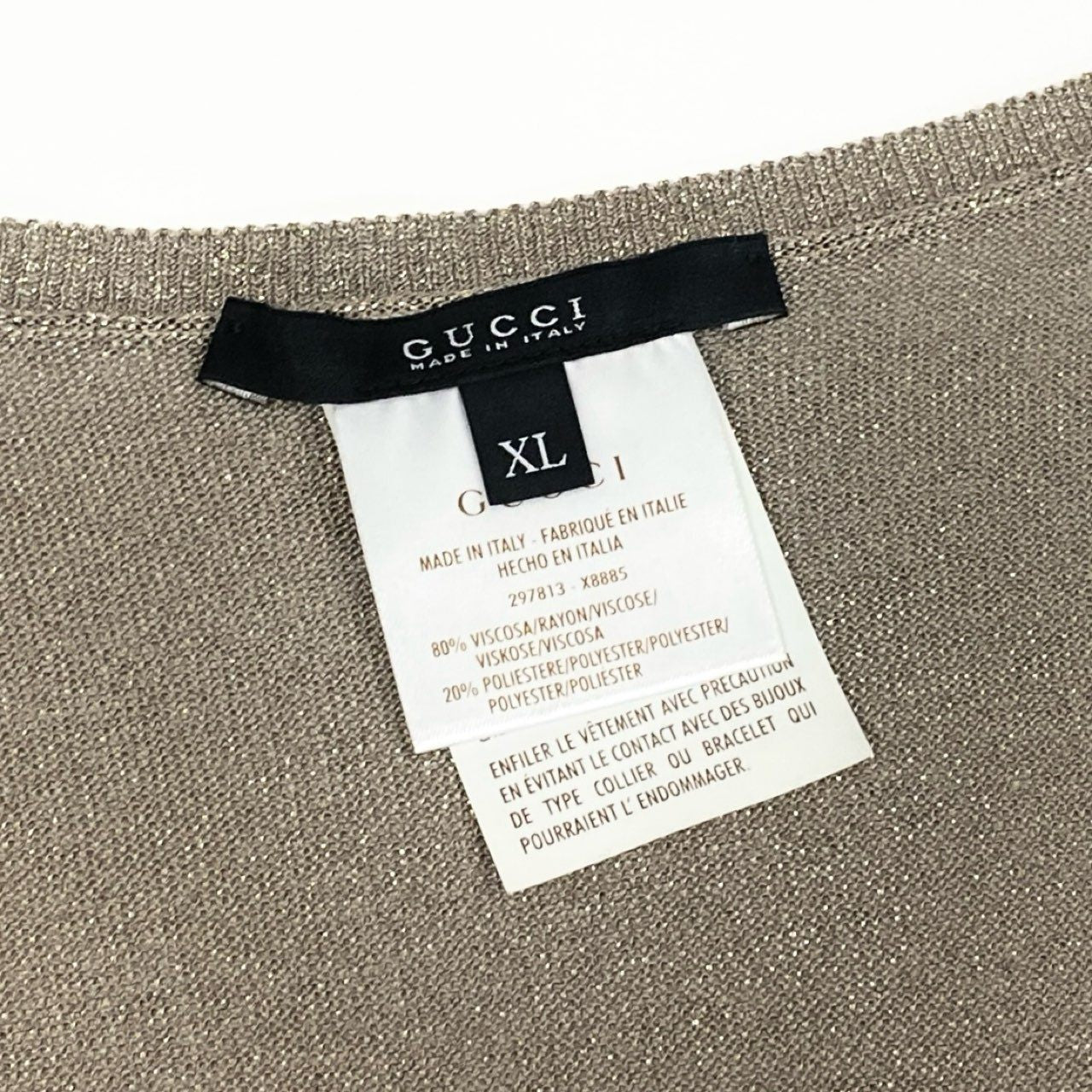 33a26 【美品】GUCCI グッチ Vネック ニットセーター ラメ GGロゴプレート トップス XLサイズ ゴールド レディース 女性用o07t