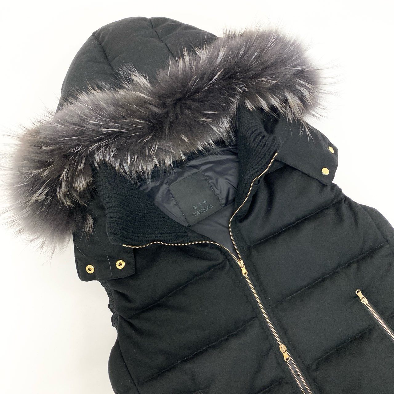 66k11 TATRAS タトラス ルセラ ラクーンファー ダウンベスト LTA19A4572 2 ブラック アウター フード付きt18r