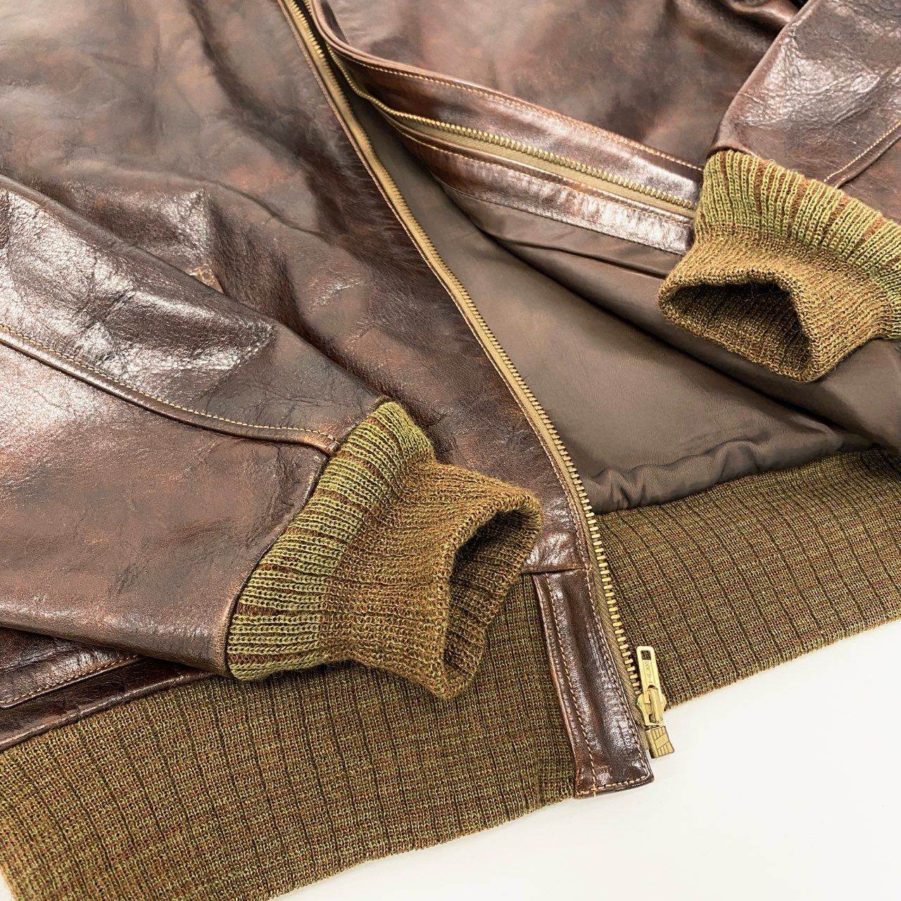 27j22《美品》 BUZZ RICKSON’S バズリクソンズ A-2 ホースハイド フライトジャケット BR80531 42 ブラウン レザー AIR ASSOCIATES エア アソシエイツt18r