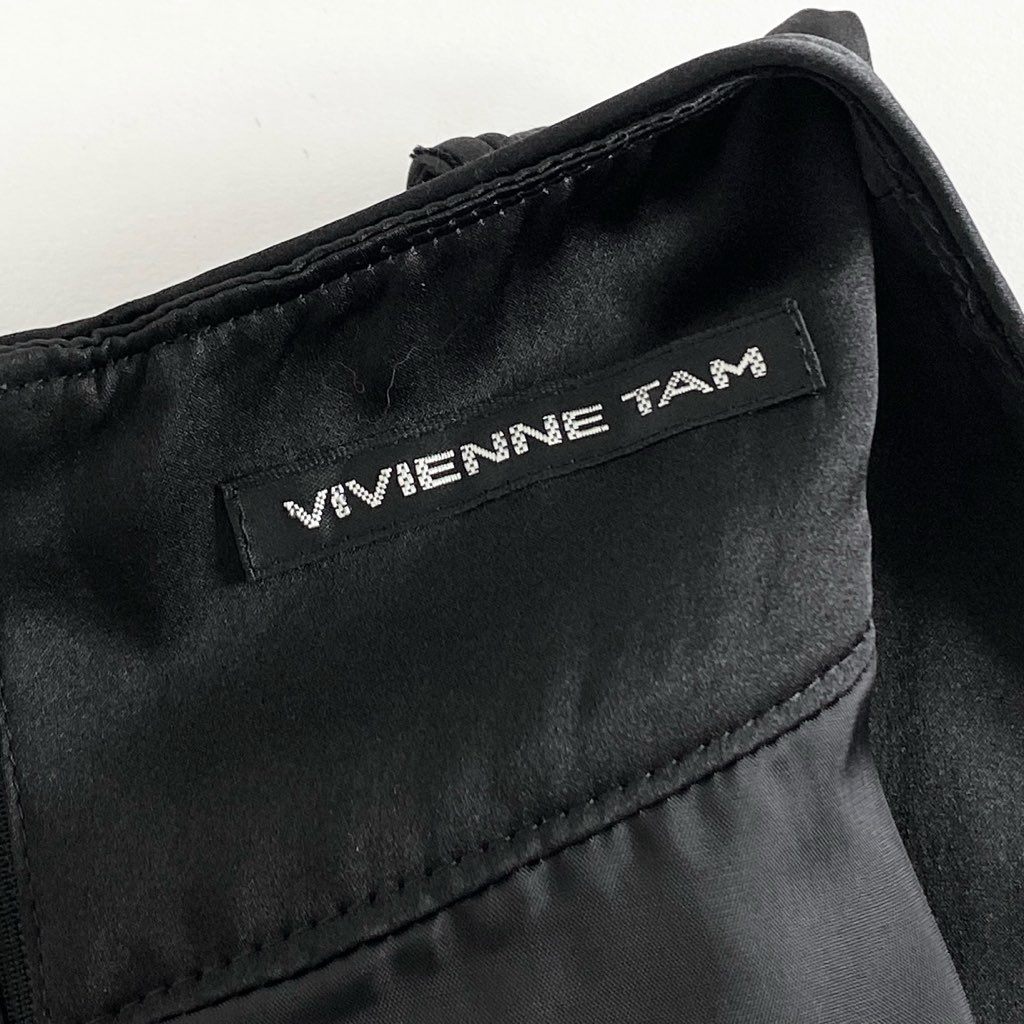 22f8 VIVIENNE TAM ヴィヴィアンタム ノースリーブワンピース ドレス バックジップ ひざ丈 016-242128 0 ブラック シルク