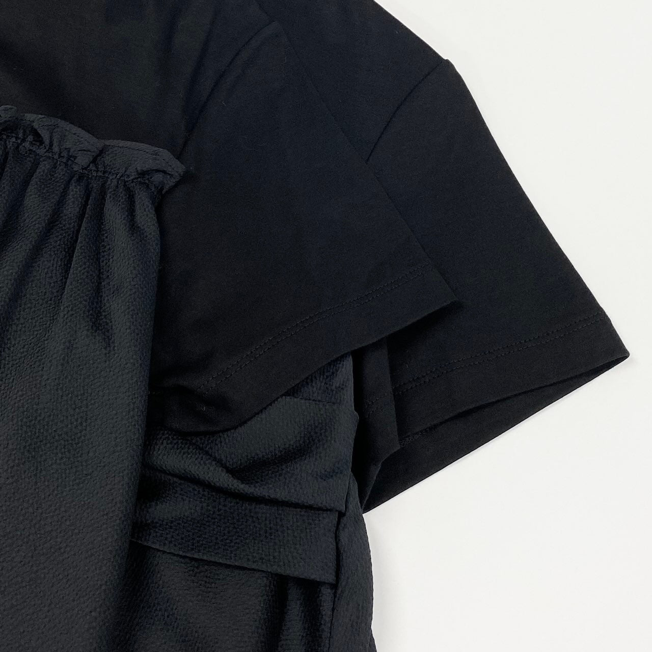 47d16 ADEAM アディアム 2021年 ラッフルドレープ カットソー 半袖Tシャツ トップス サイズ0 ブラック レディース 女性用u02t