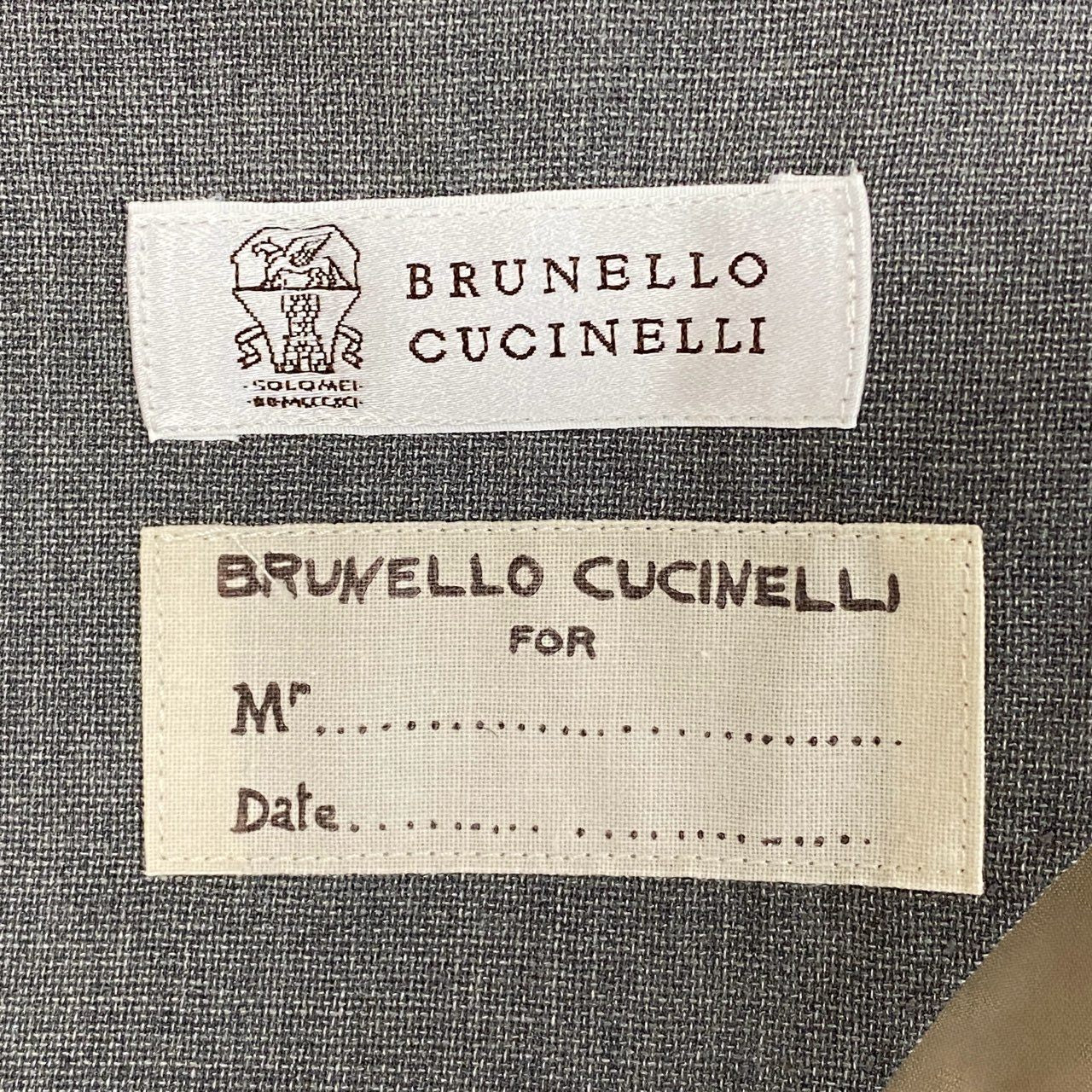 36b9《美品》 BRUNELLO CUCINELLI ブルネロクチネリ 3Bアンコンジャケット テーラードジャケット 48 グレー ウールシルク メンズk02i