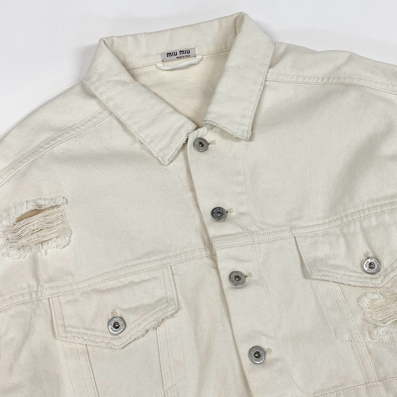 Ia23 miu miu ミュウミュウ バックロゴプリント ダメージ加工 クロップドデニムジャケット 短丈ジャケット サイズ42 レディースta1