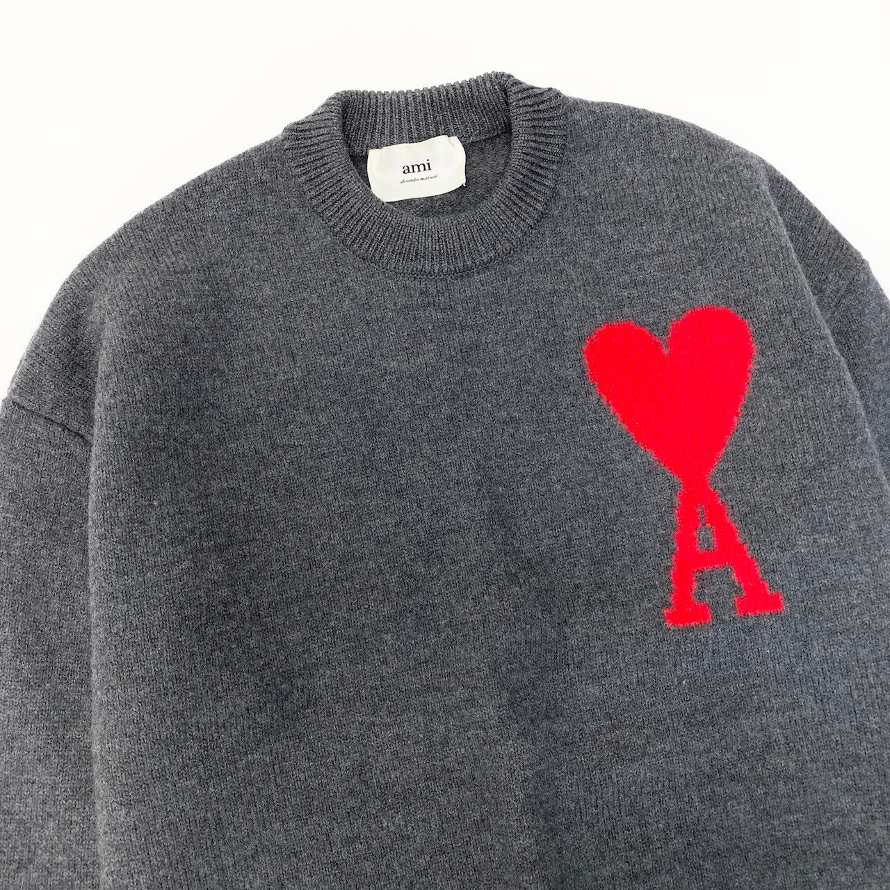 86e1 ami paris アミパリス 2024aw ニットプルオーバー ニットセーター ハートロゴ UKS002.018 サイズXS グレー/レッド ウール100％ メンズ 紳士服u02t
