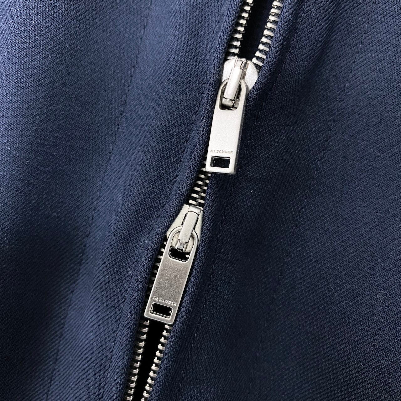 13f6 E JIL SANDER ジルサンダー 2019年 オープンカラージップワンピース 半袖 サイズ32 ネイビー ウール100％ レディース 女性用u02t