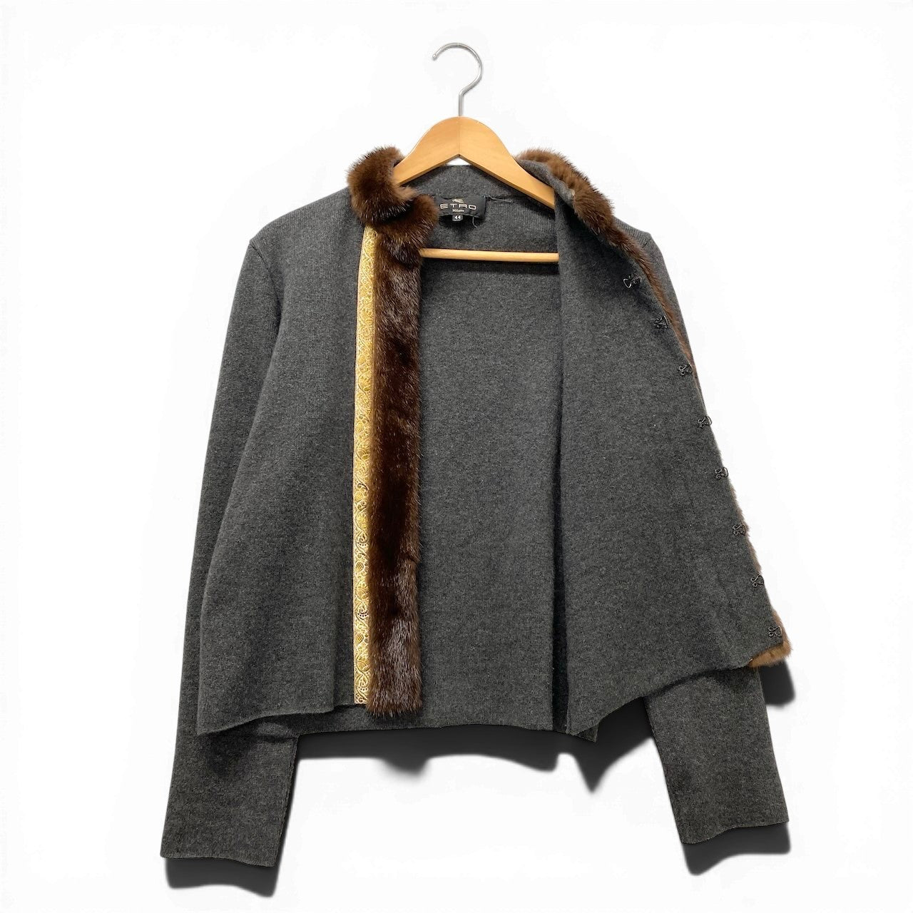 40f15 ETRO エトロ ウールニット カーディガン ミンクファー ゴールド刺繍 イタリア製 サイズ44 グレー レディース 女性用u02t
