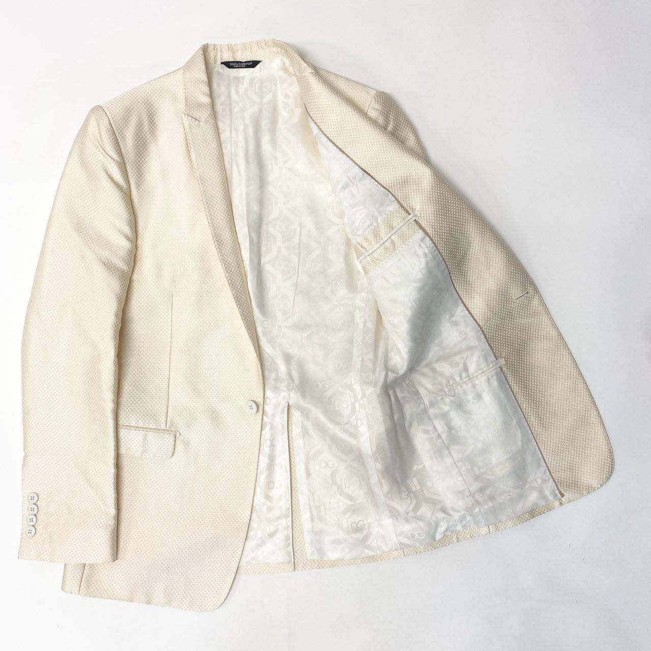 47b4 DOLCE&GABBANA ドルチェアンドガッバーナ テーラードジャケット ブレザー 裏地総柄 DGロゴ 46 シャンパンゴールド メンズk02i
