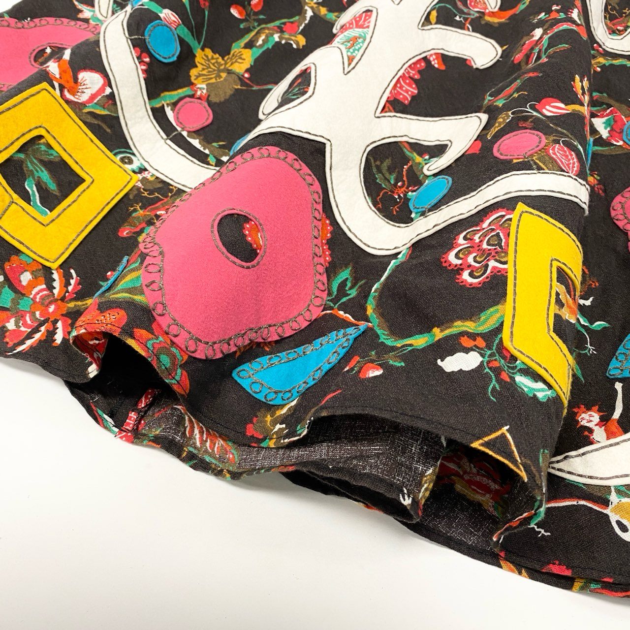 4k23 Christian Lacroix クリスチャンラクロワ セットアップスカート ダブルブレストジャケット フレアスカート 総柄 フェルトワッペン リネン混 レディース  42 ブラウンu02t