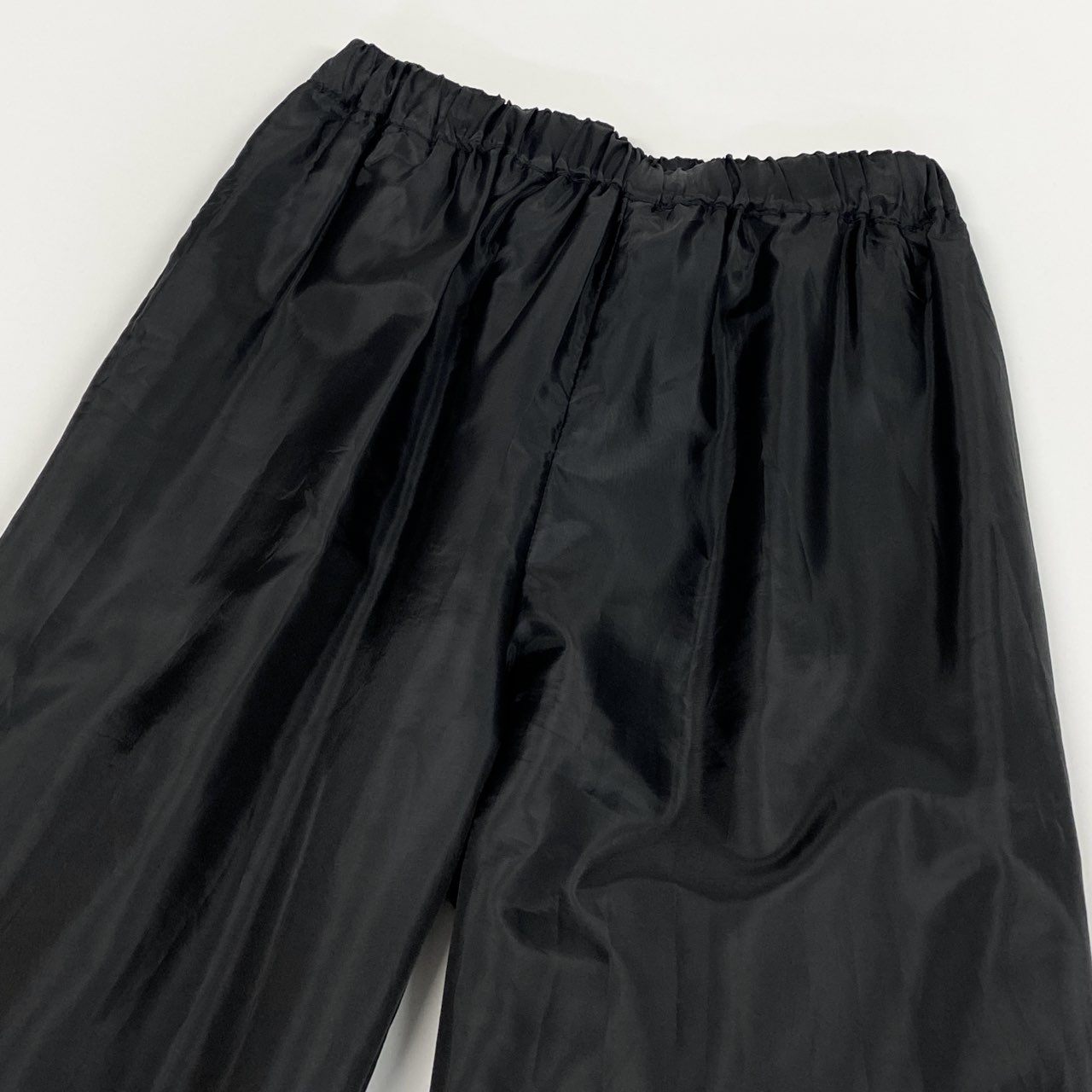 Ab20 COMME des GARCONS コムデギャルソンコムデギャルソン コムコム AD2024 ギャザーフリル パフパンツ ボトム サイズXS ブラック レディースk02i