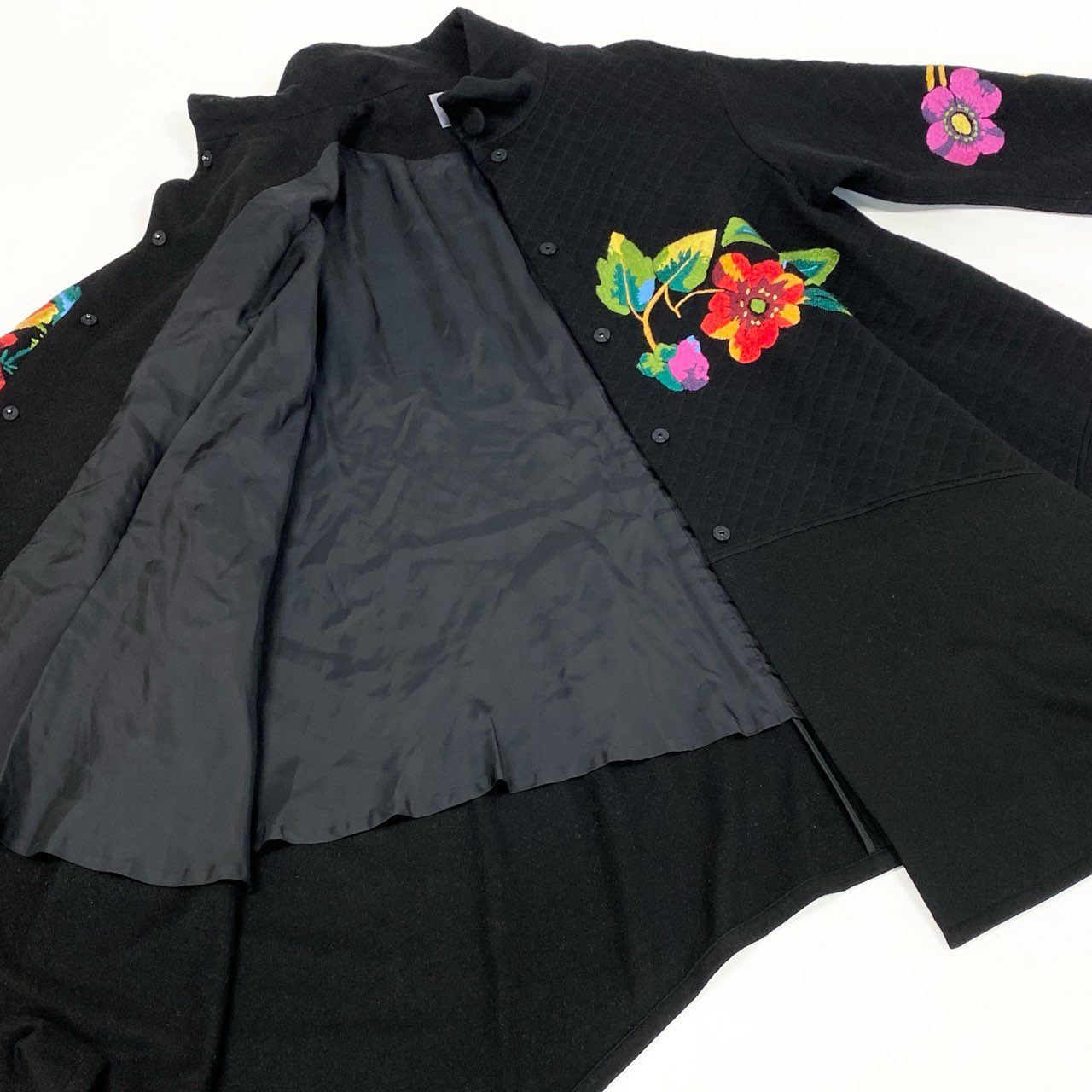25L12 TOKUKO 1er VOL トクコプルミエヴォル ロングコート ウールコート アウター マルチカラー フラワー刺繍 9 ブラック レディース 女性用u02t