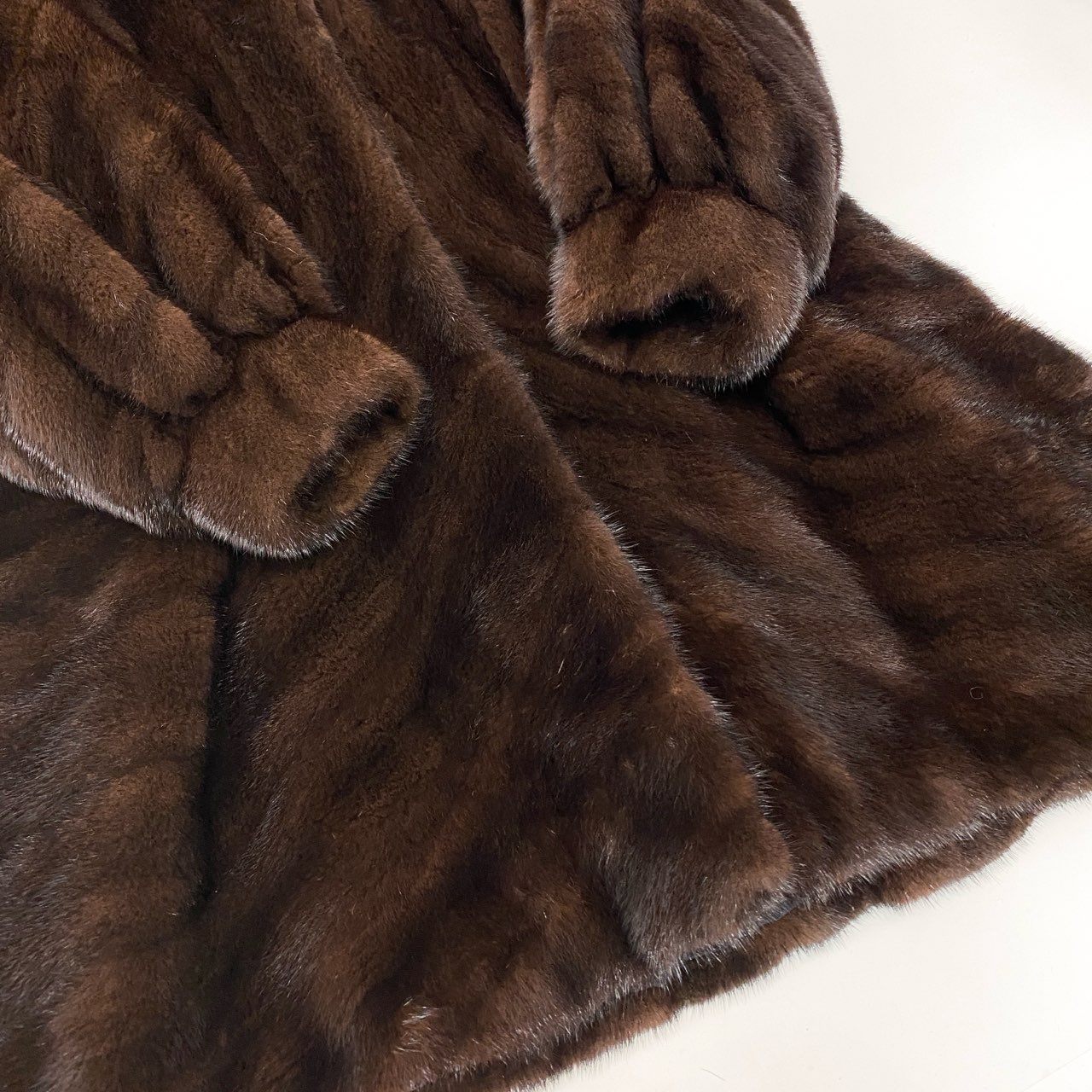 53k11 THE AMERICAN FUR AWARDS ザ アメリカンファーアワード 五つ星 デミバフ 希少デザイン ロングコート F ブラウン 最高級本毛皮t18r