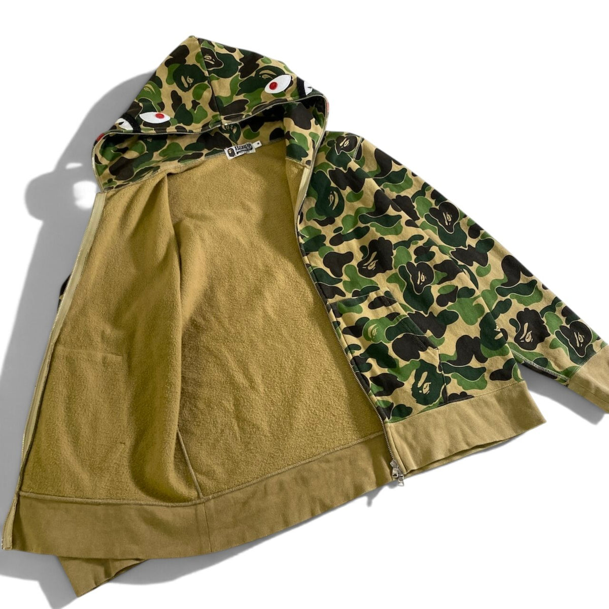 74j23 A BATHING APE アベイシング エイプ CAMO SHARK FULL ZIP カモフラ シャークパーカー M グリーン 迷彩柄t18r