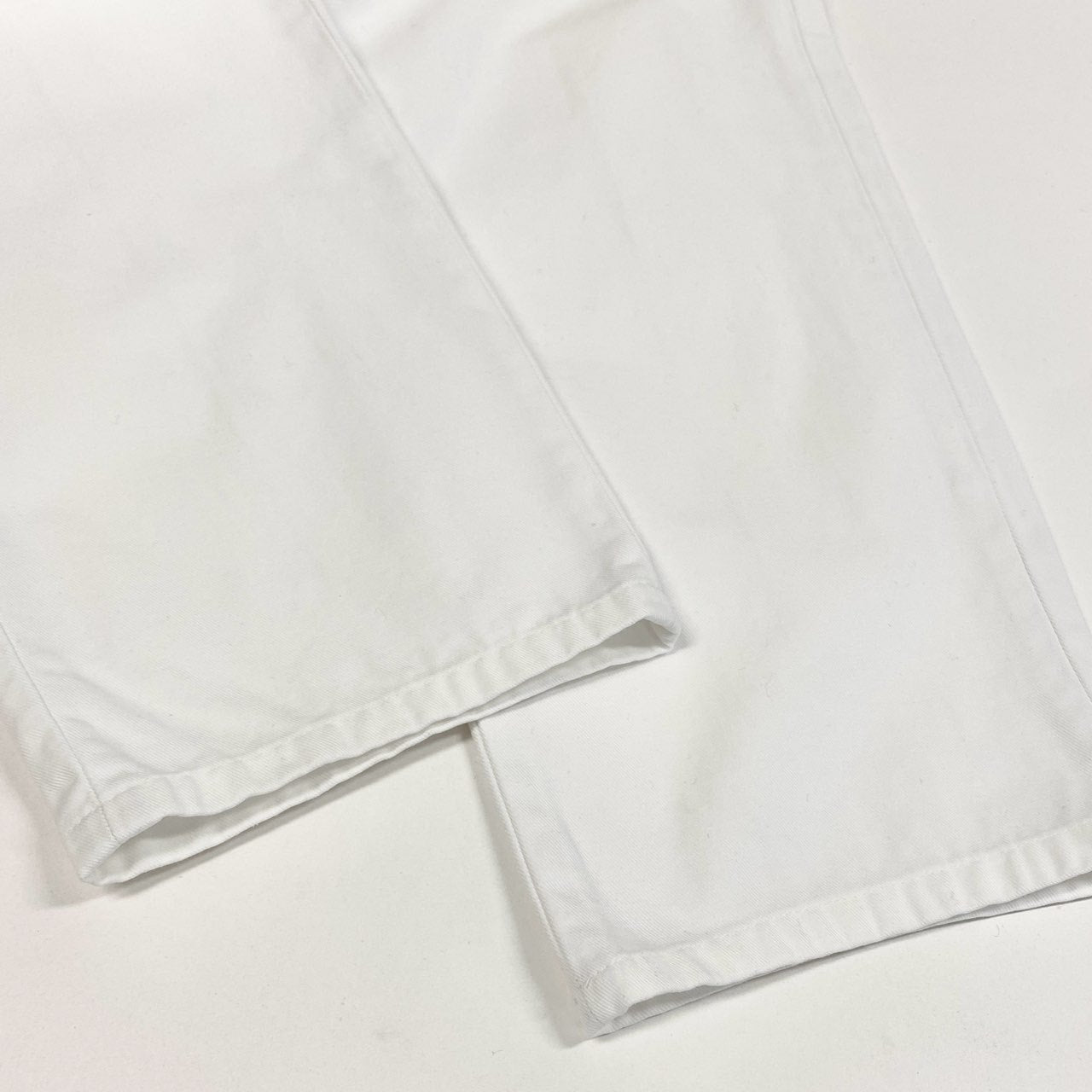 33b27 BRUNELLO CUCINELLI  ブルネロクチネリ カーゴパンツ トラウザーズパンツ 44 ホワイト コットン メンズu02t