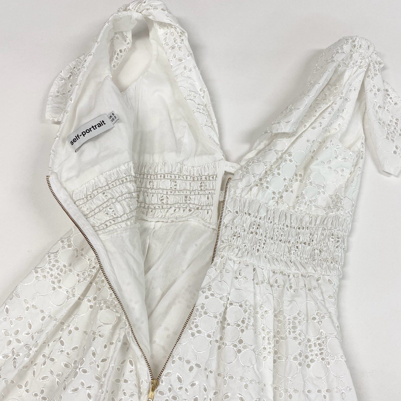 75b27 《美品》 self-portrait セルフポートレイト エンブロイダリー ドレスワンピース ノースリーブワンピース UK6 ホワイト レディースu02t