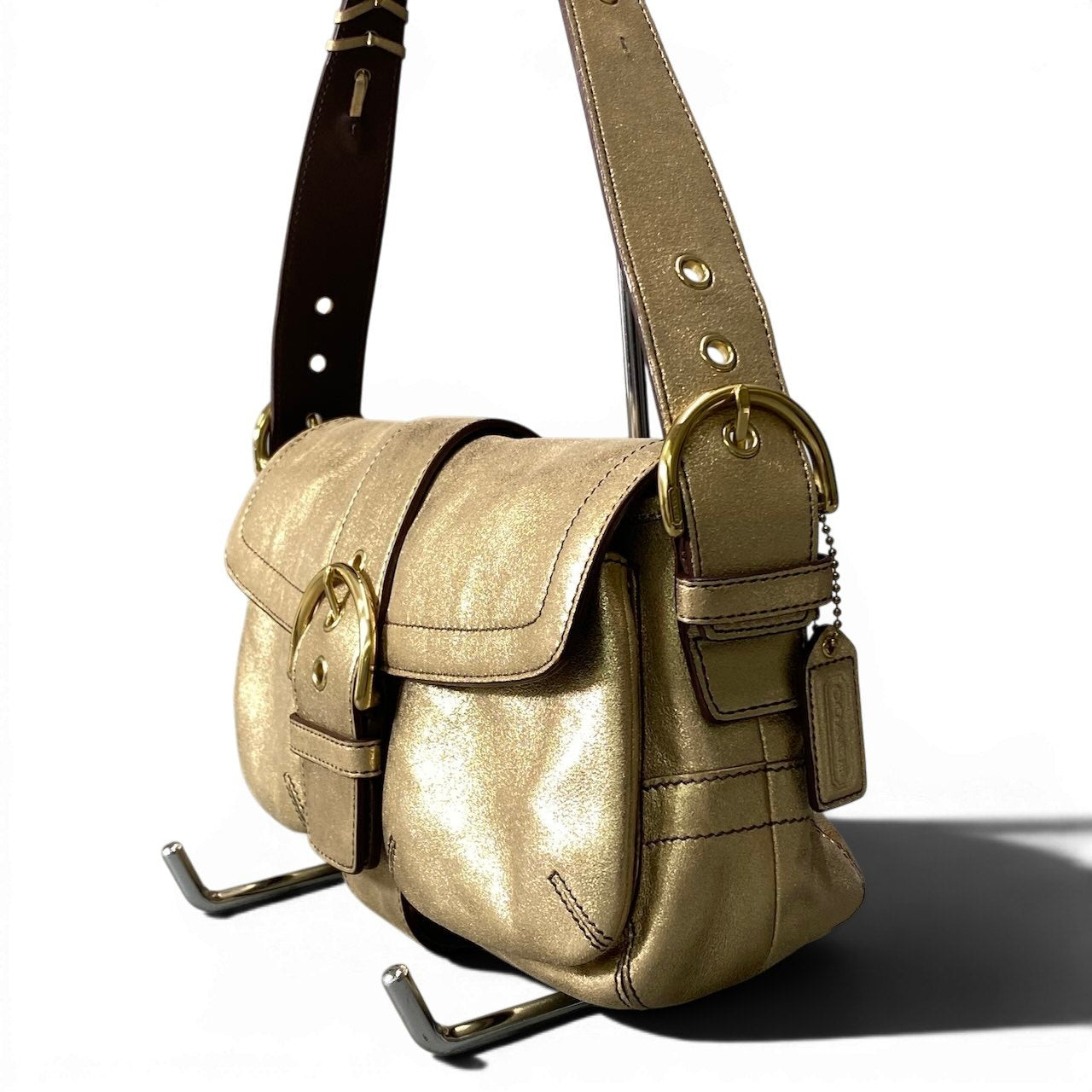 e8 COACH コーチ ソーホー ワンショルダーバッグ Soho One Shoulder Bag 3663 ゴールド レザーt18r