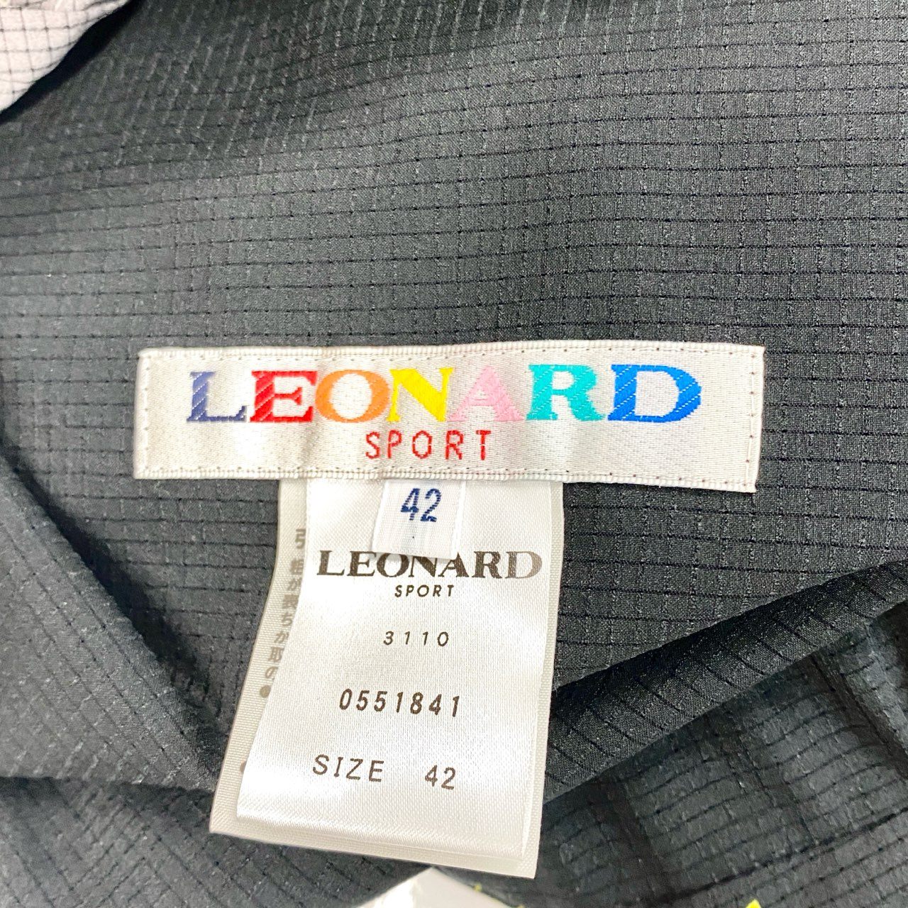 50b13 【極美品】LEONARD SPORT レオナール スポーツ ジップアップメッシュベスト ハイネックジャケットベスト トップス 0551841 42サイズ ブラック イエロー ポリエステル100％ レディース 女性用u02t