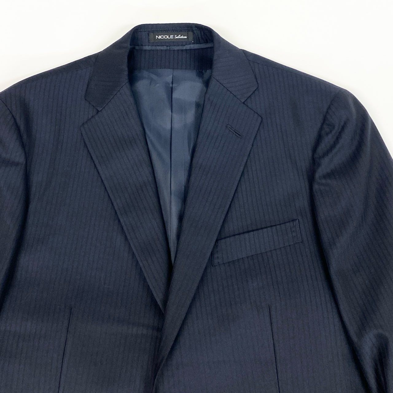 59j6 《極美品》 NICOLE Selection ニコルセレクション 大きいサイズ 3ピース スリーピース シングルスーツ 2釦 ストライプ柄 ビジネス フォーマル 52 ネイビーu02t
