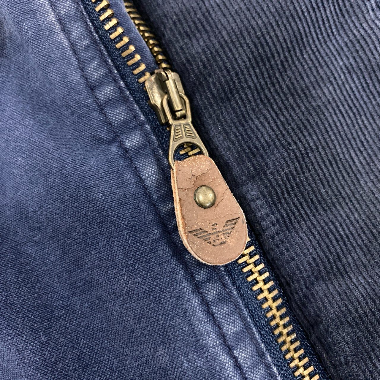 27j22 ARMANI JEANS アルマーニジーンズ ミリタリーコート ミリタリージャケット 90’s アーカイブ フーディー 48サイズ ネイビー メンズu02t