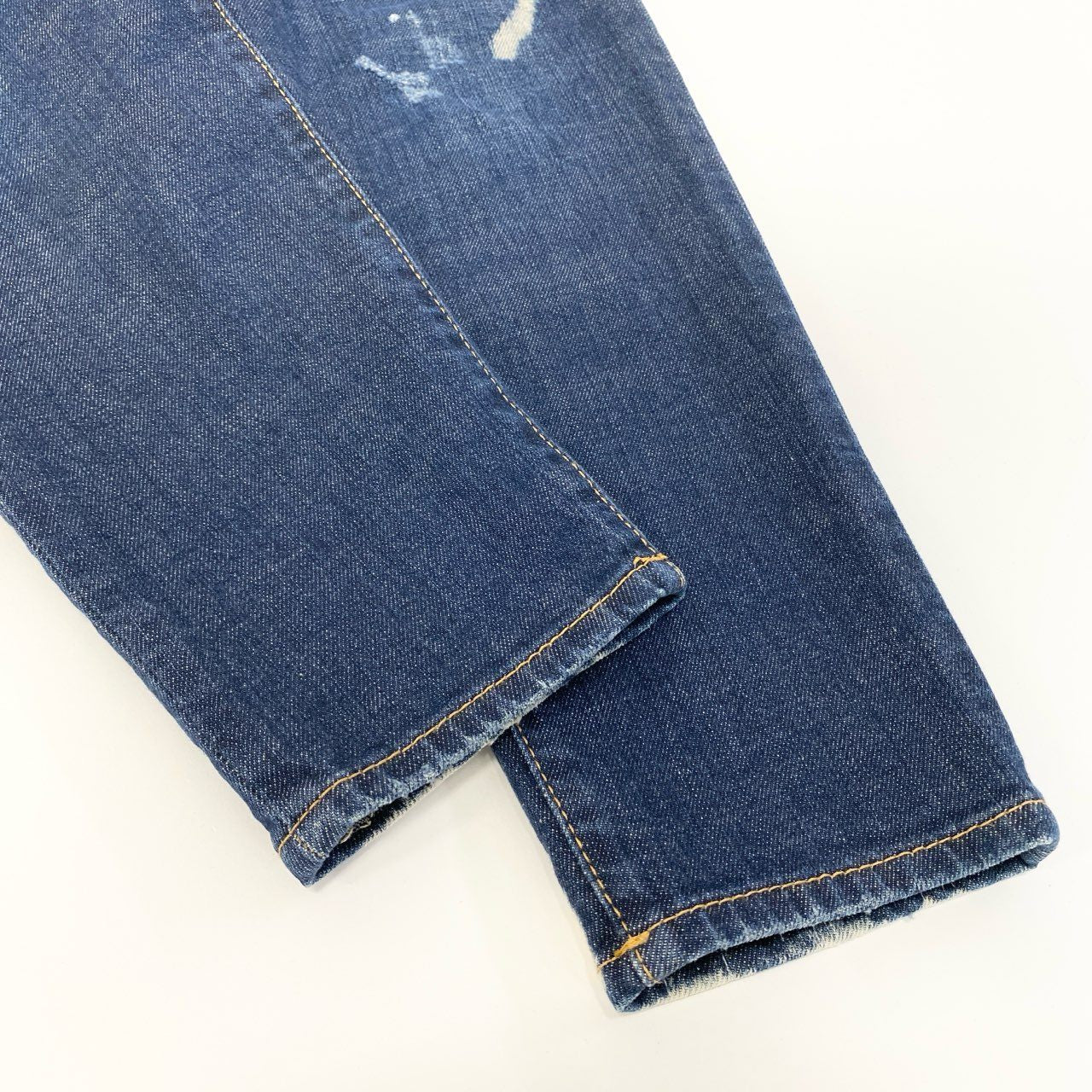 85a16 【美品】 DSQUARED2 ディースクエアード Hockney jean デニムパンツ ペイント クラッシュ加工 テーパードジーンズ メンズ 紳士服 S72LA0691 S30144 40 インディゴo07t