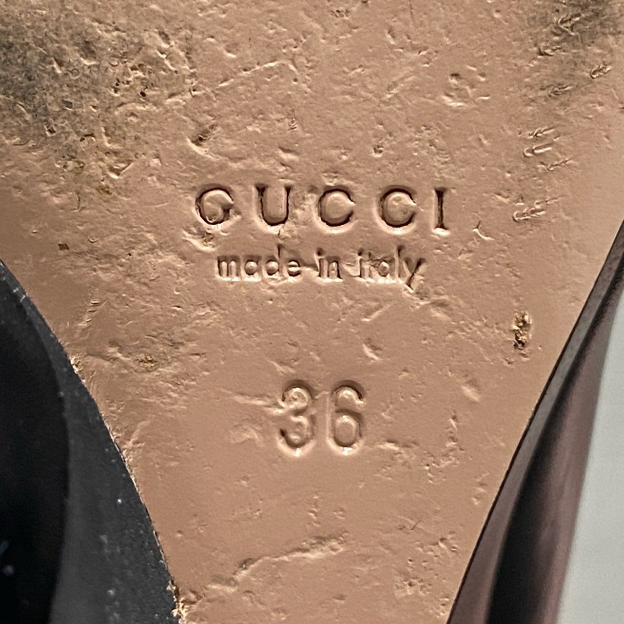 1d16 《美品》 GUCCI グッチ GGロゴ ウェッジソール パンプス 36 ブラック レザー シューズ イタリア製 箱有