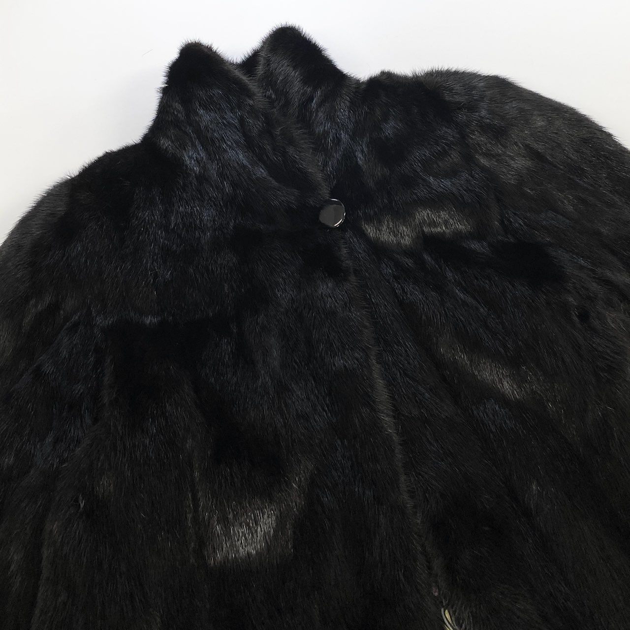 42k14【美品】毛皮コート ファーコート ダークミンク ミンクファー セミロングコート 裏地花柄 シルク ブラック レディースu02t