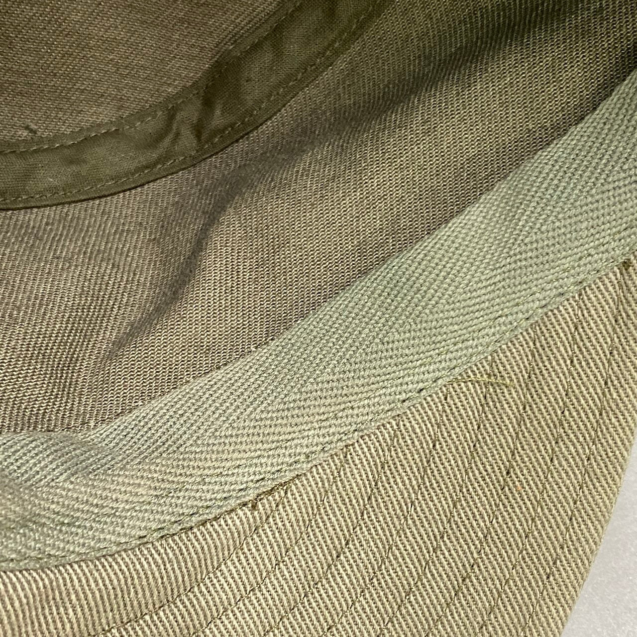 g9 【美品】CELINE アーミーキャップ トリオンフ刺繍 帽子 フランス製 Sサイズ カーキ コットン100％ レディース 女性用