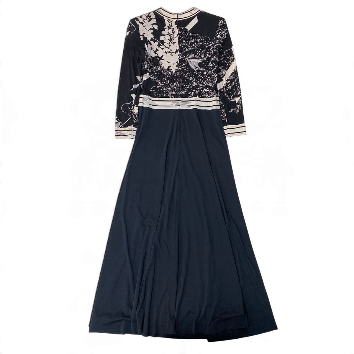 28j15 LEONARD FASHION レオナール ロングスリーブ ワンピース 花柄プリント シルクワンピース ブラック レディースu02t