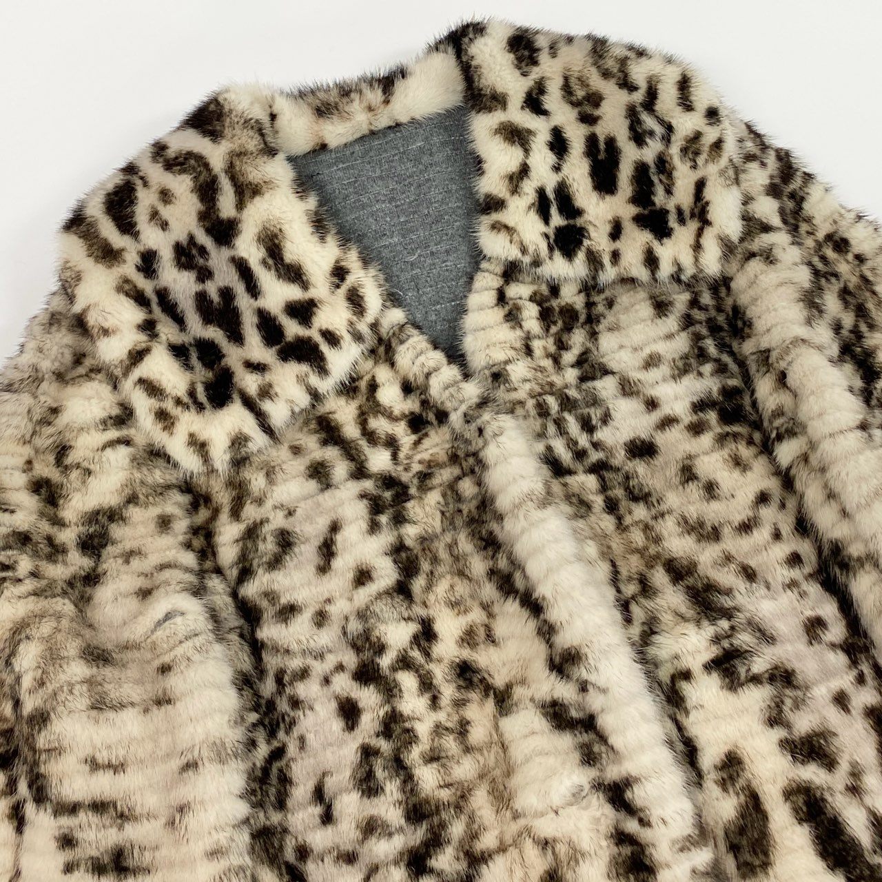 70b9 FENDI フェンディ レオパード柄染めミンク カシミヤ100％ リバーシブル ミンクコート 毛皮コート 40 ミンク カシミア レディースta1