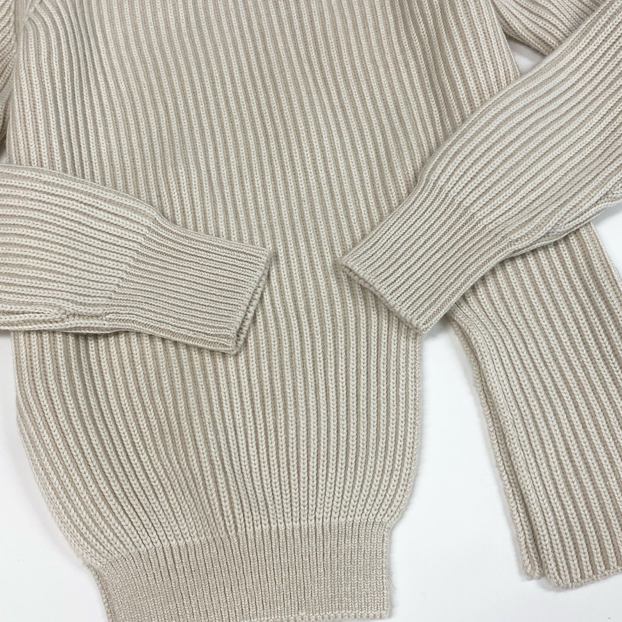 Id6 《美品》 LOUIS VUITTON ルイヴィトン スリット ボトルネックニットセーター Slit Knit Sweater サイズXS ホワイト モノグラムタブt18r