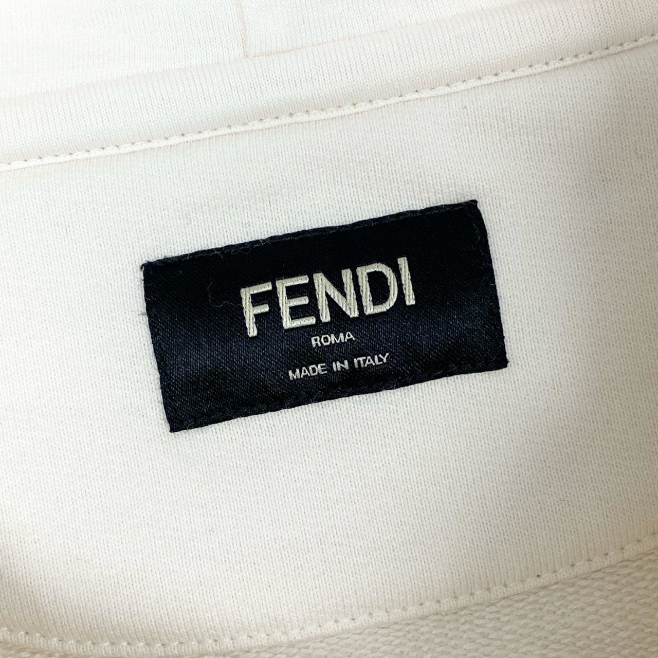 74k11 FENDI フェンディ アートプリント フーディ パーカー スウェット トップス FY1203 Sサイズ マルチカラー メンズu02t