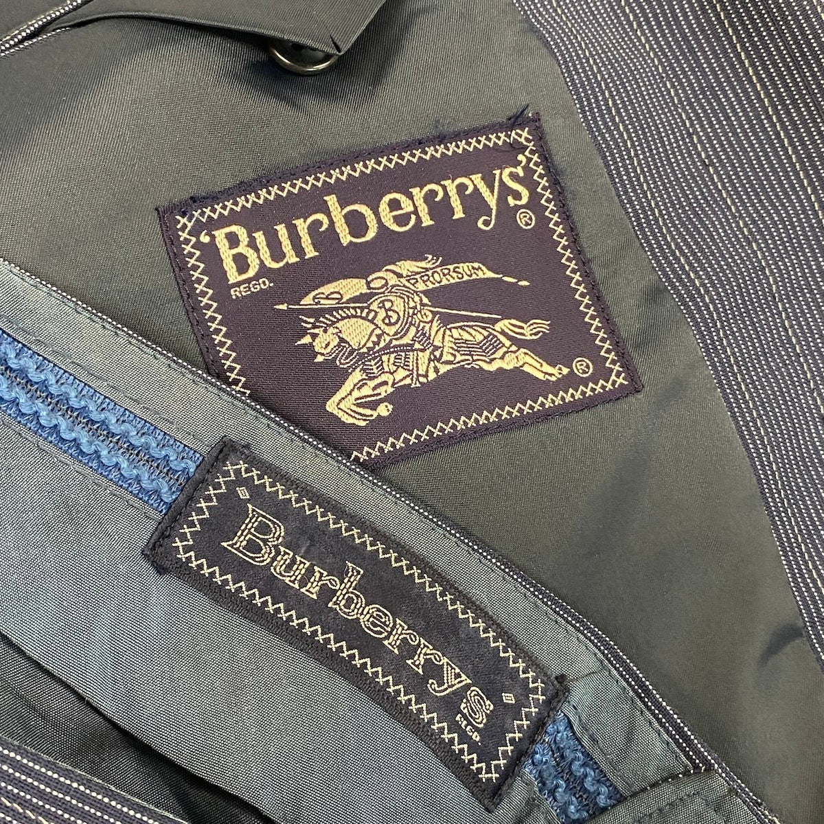 80i10 Burberrys バーバリー セットアップ シングルスーツ 2B ストライプ柄 ネイビー メンズ 紳士服o07t