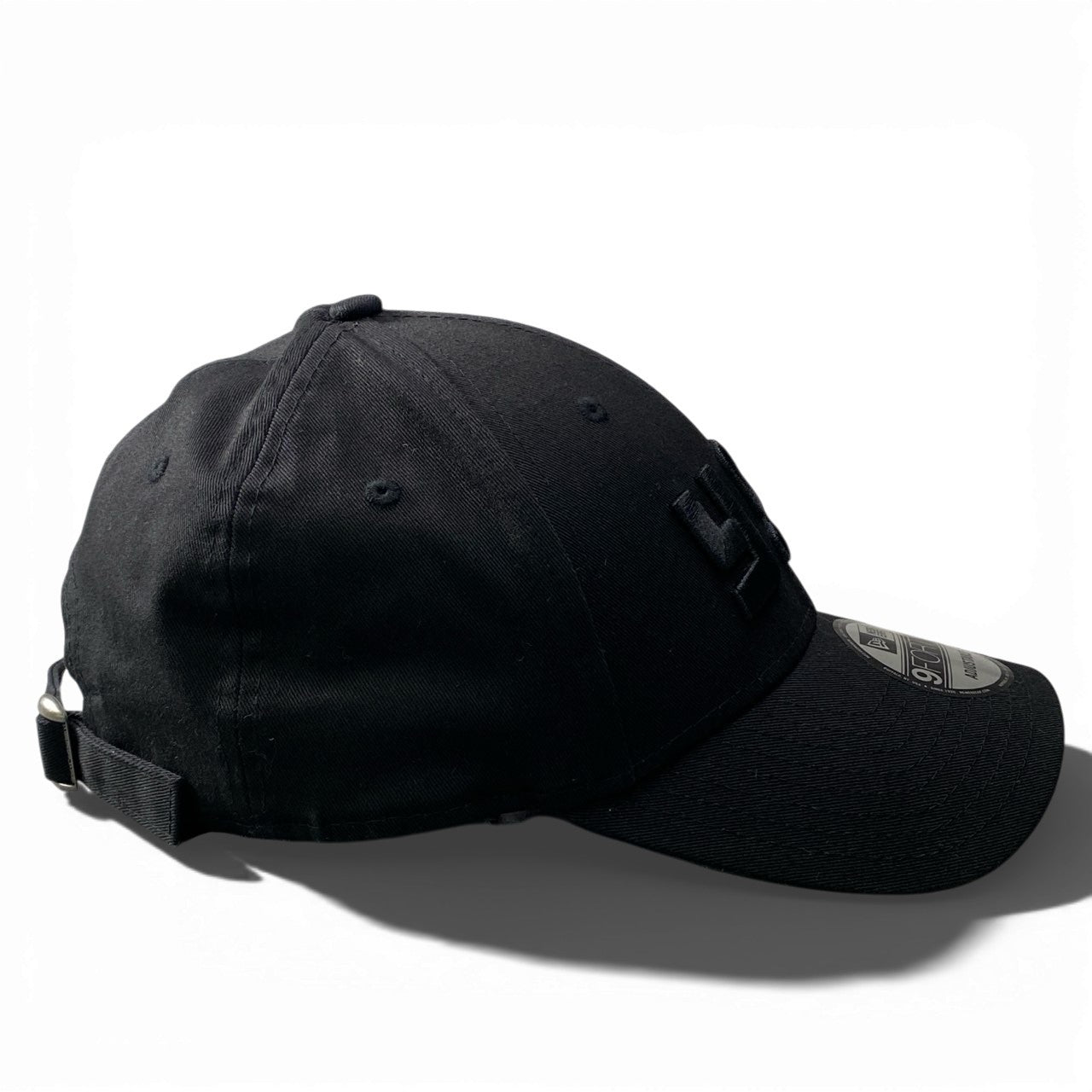 a23 《美品》 SAINT LAURENT サンローラン × NEW ERA ニューエラ YSL ロゴキャップ 677333 ONE SIZE ブラック LOGO CAPt18r