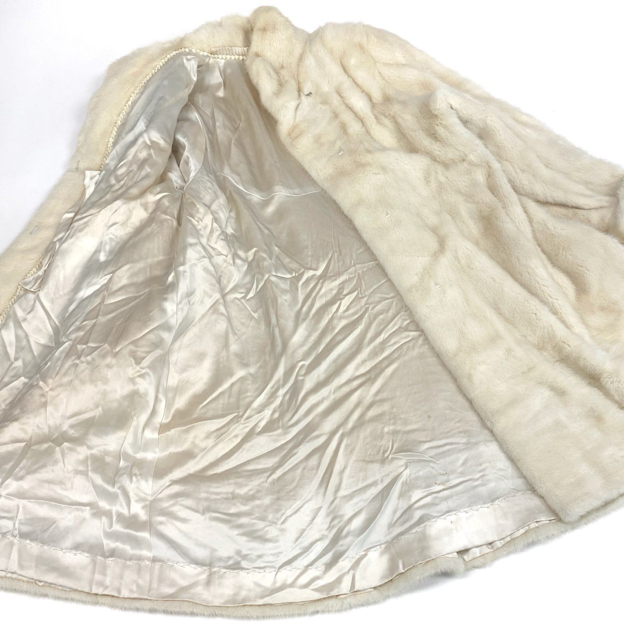 84k5 《希少》 パールミンク 超ロングコート 106cm ホワイト 最高級本毛皮 裾横段デザイン MINK FUR リアルファーt18r