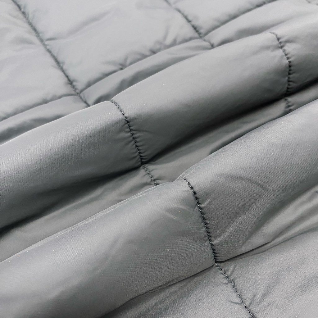 81L15 【美品】Leilian レリアン 中綿キルティングジャケット ナイロンジャケット コート アウター 17+サイズ グレー  レディースu02t