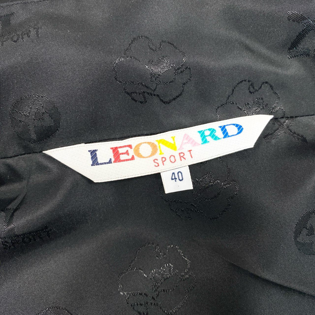 50b12 【極美品】LEONARD SPORT レオナール スポーツ フーディージップアップジャケット ロングジャケット フード取り外し可 0536441 40サイズ ブラック ポリエステル100％ レディース 女性用u02t