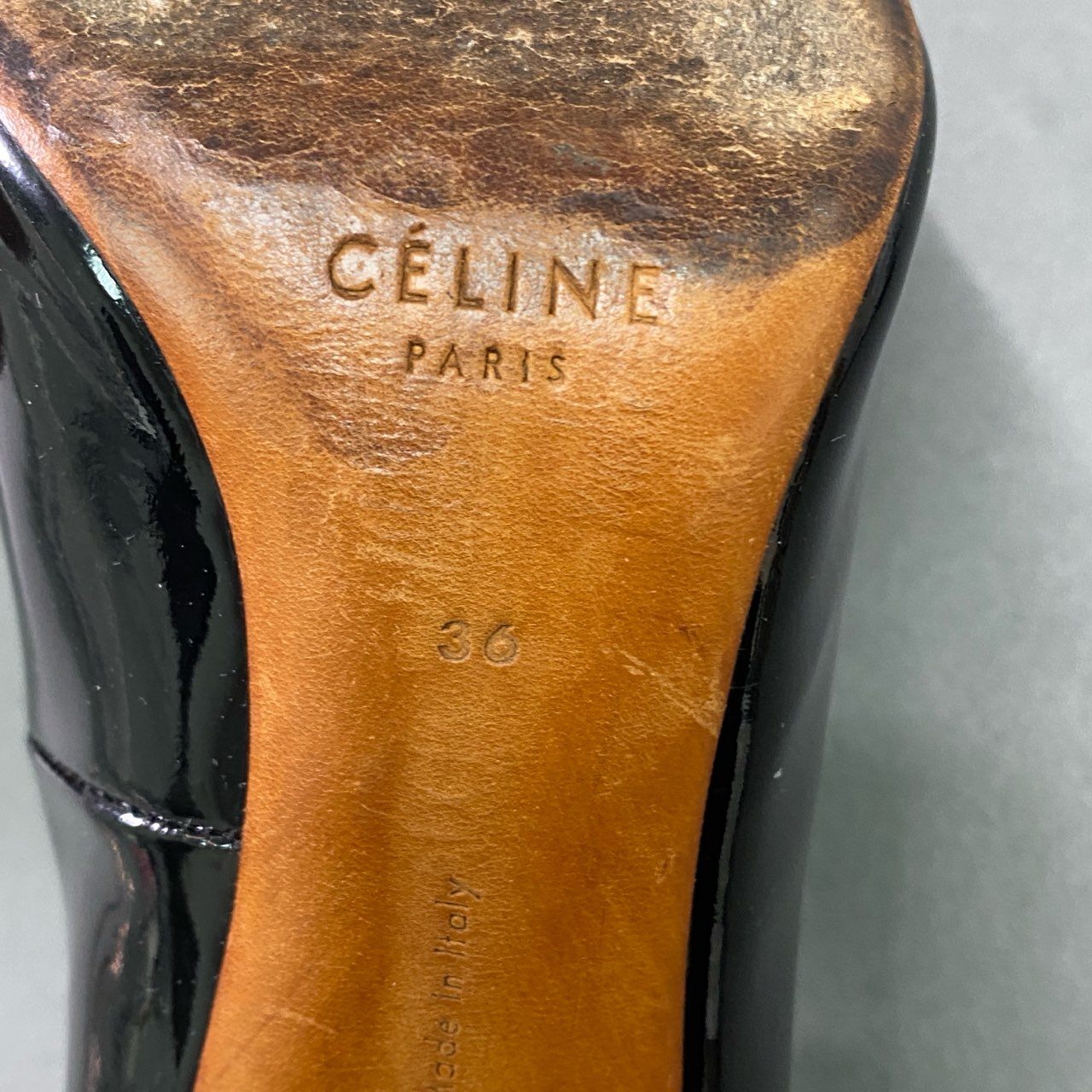 7b7 CELINE セリーヌ アンクルストラップ ヒールパンプス プレーントゥ ハイヒール イタリア製 36 ブラック エナメル