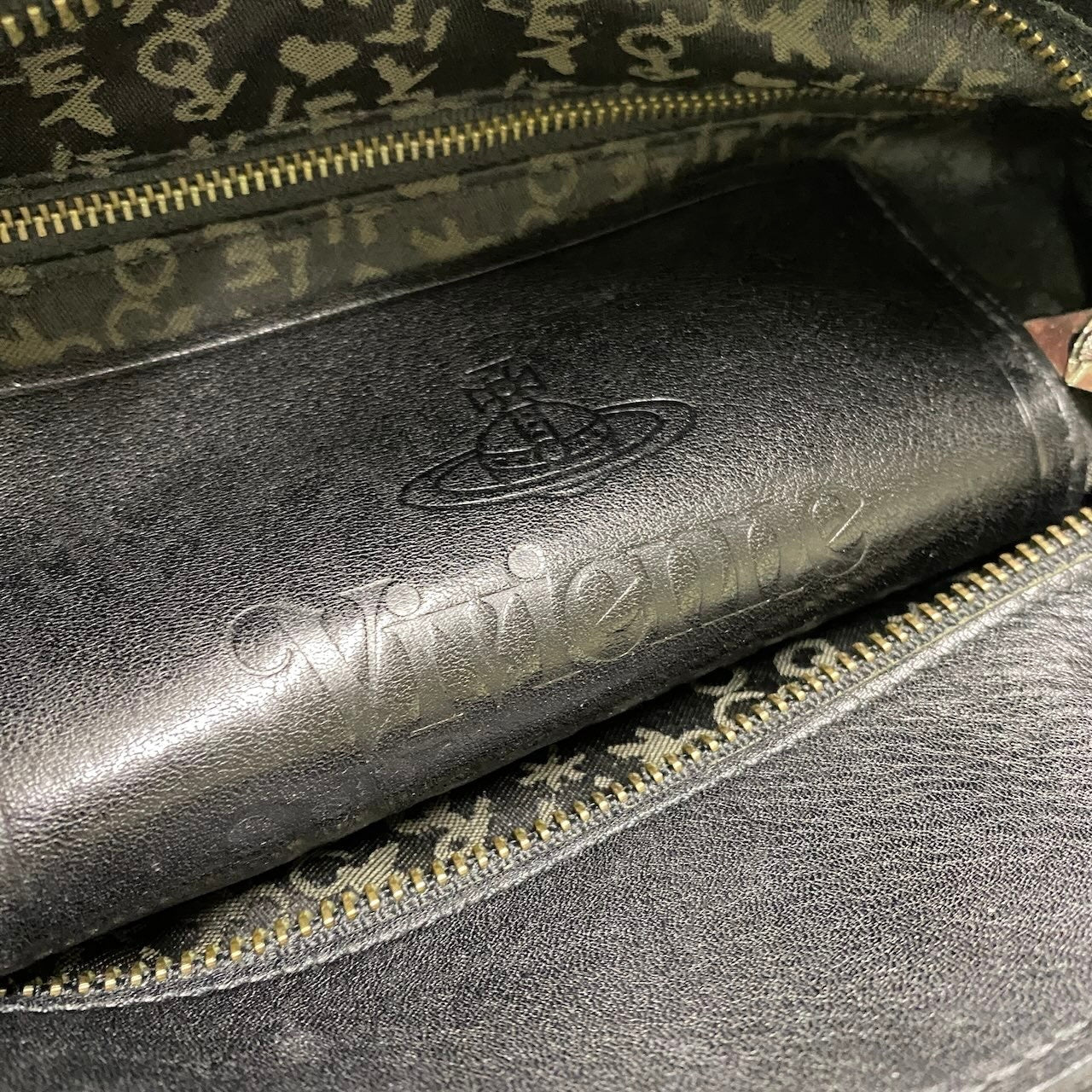 g11 Vivienne Westwood ヴィヴィアンウエストウッド センターオーブ レザーハンドバッグ Center ORB Hand Bag ブラック レザーt18r