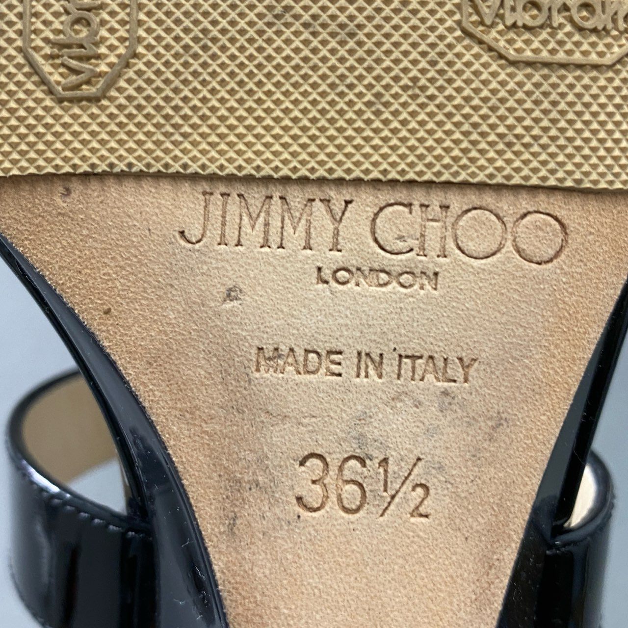 3f18 《美品》 JIMMY CHOO ジミーチュウ CHIARA エナメル アンクルストラップサンダル 36 1/2 ブラック パテントレザー イタリア製 シューズ