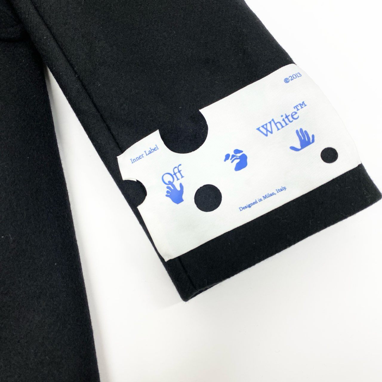 20L2【美品】Off White オフホワイト ダブルブレストロングコート ウールコート アウター OMER003E20FAB001 Lサイズ ブラック メンズo07t