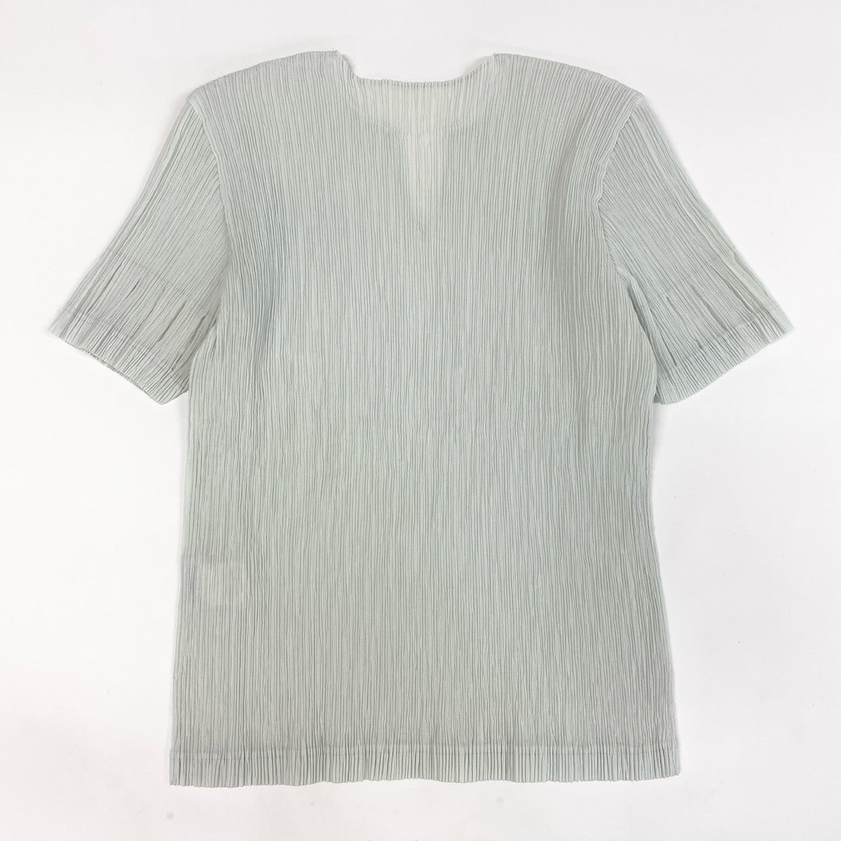Ah10 PLEATS PLEASE ISSEY MIYAKE プリーツプリーズ イッセイミヤケ 半袖カットソー スキッパーネックデザイン  カットアウトスリーブ  IF52FJ246 02 オフホワイト ポリエステル100％ レディース 女性用o07t