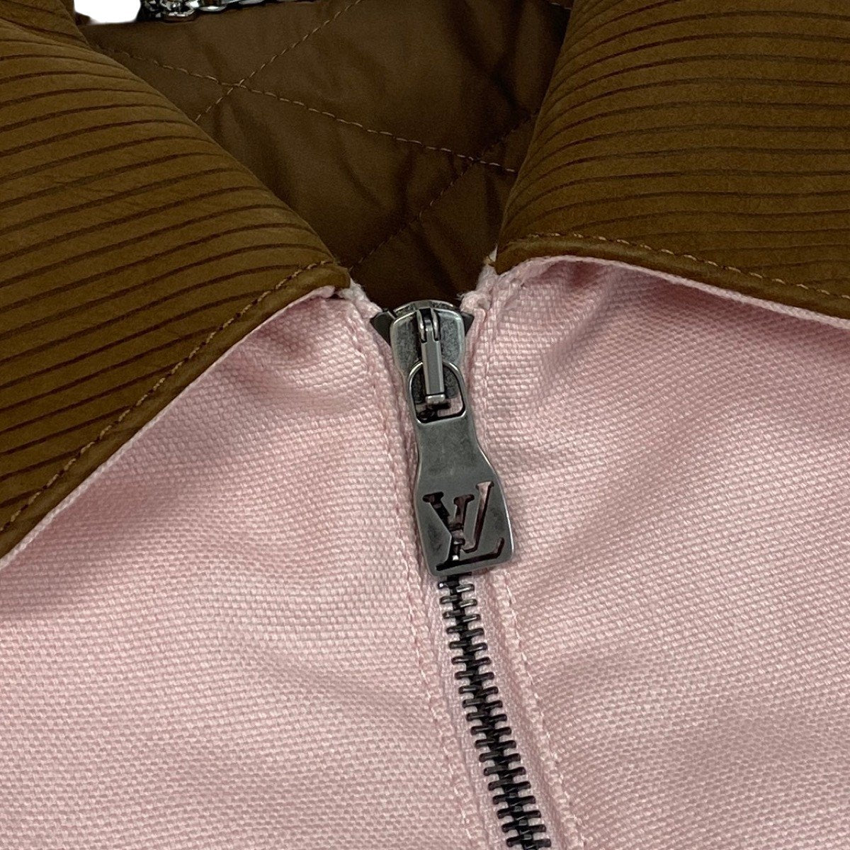h17 定価￥621,500 LOUIS VUITTON ルイヴィトン × NIGO 25AW 現行 ワークウェアブルゾン Workwear Blouson 1AILNB size 48 ピンクt18r