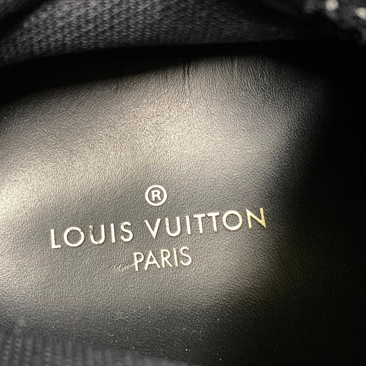 i2 【美品】 LOUIS VUITTON ルイヴィトン タトゥーライン アルプスワッペン ハイカットスニーカー サイズ7 ブラック メンズk02i