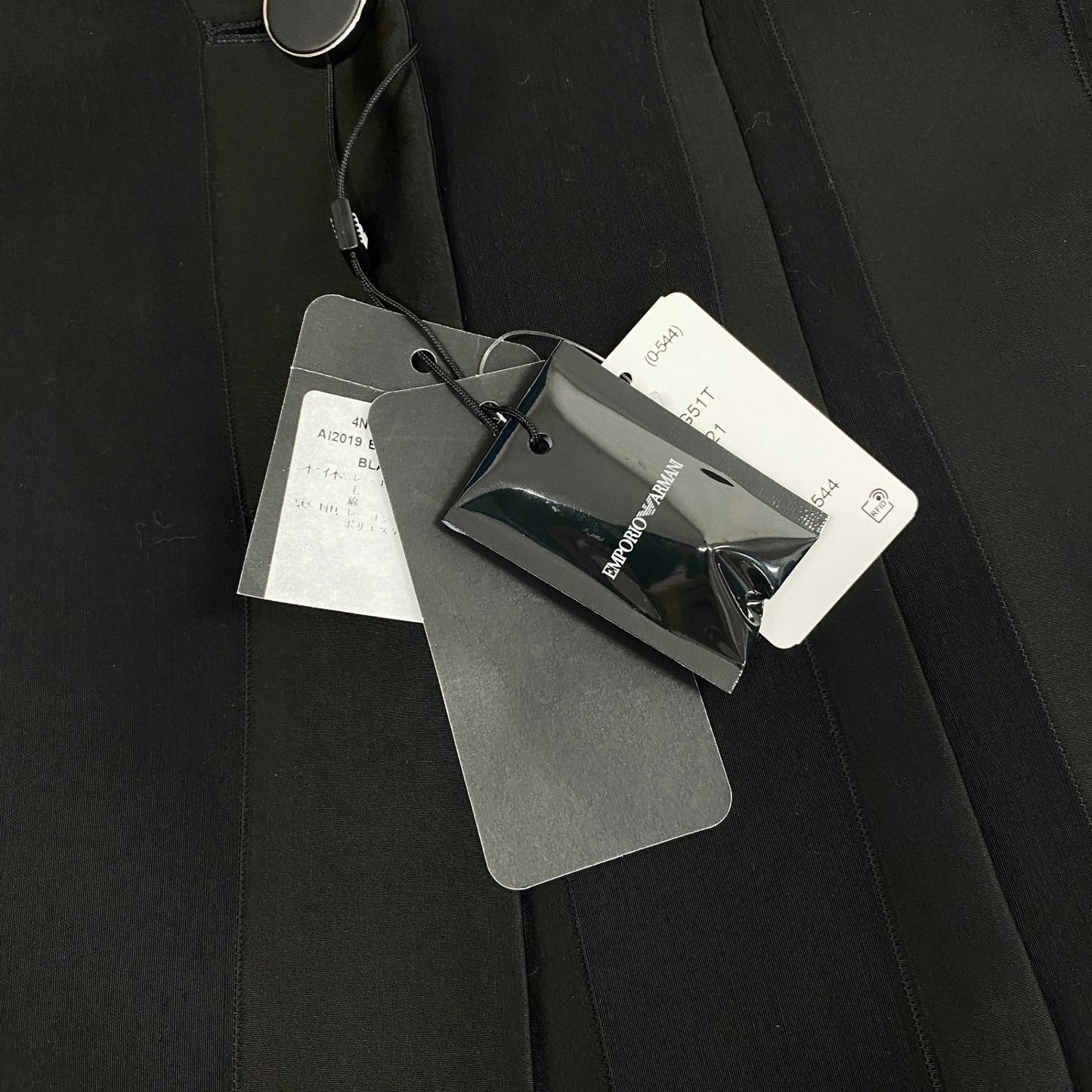 28k6《未使用品》 EMPORIO ARMANI エンポリオアルマーニ ストライプデザイン ダブルブレスト ブレザー 36 ブラック ジャケット タグ付きt18r