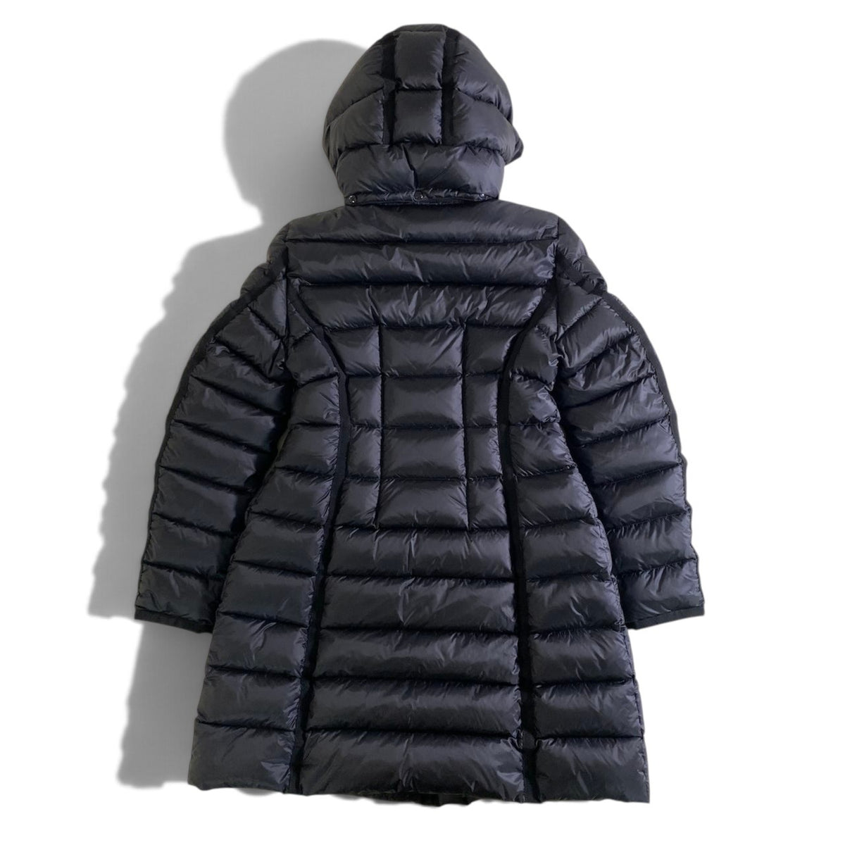 34j26 《未使用保管品》 MONCLER モンクレール HERMINE エルミンヌ Aライン ダウンコート Size 2 ブラック フード着脱可t18r