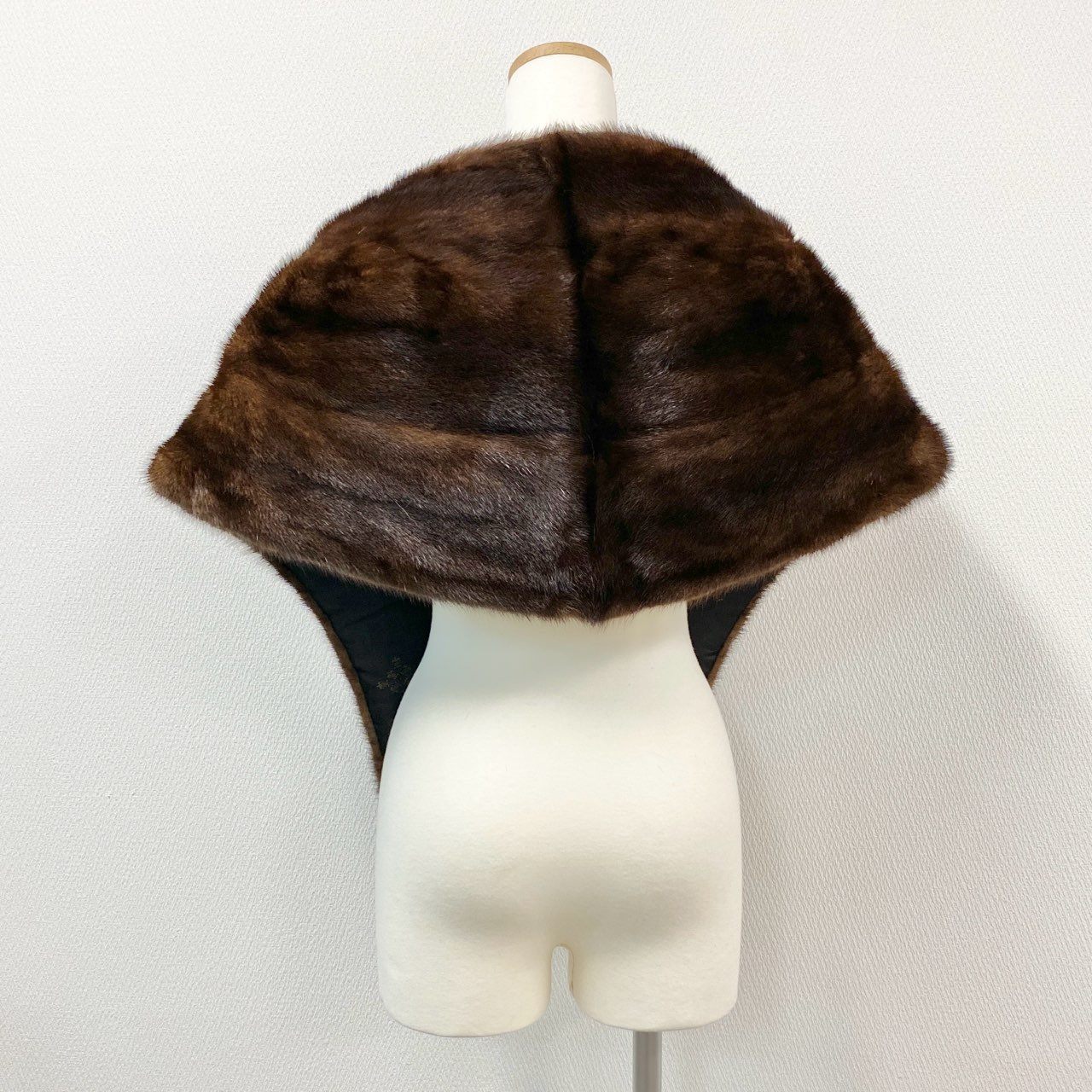 86j23 Futaba Fur フタバファー 最高級毛皮 デミバフミンク 毛皮マフラー 大判ティペット  ブラウン ミンクファー レディースu02t