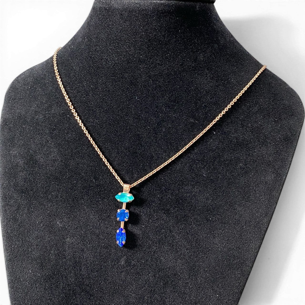 d20 【まとめ売り】 Mariana マリアナ 3点セット ネックレス クリスタル ジュエリー アクセサリー カラーストーン まとめt18r