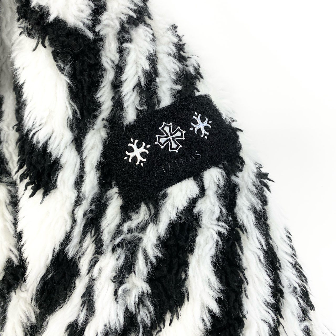 21c4 TATRAS タトラス ボアフリースジャケット ブルゾン ゼブラ柄 アウター MTAT22A4863-L 01サイズ ポリエステル100％ メンズ 男性用o07t