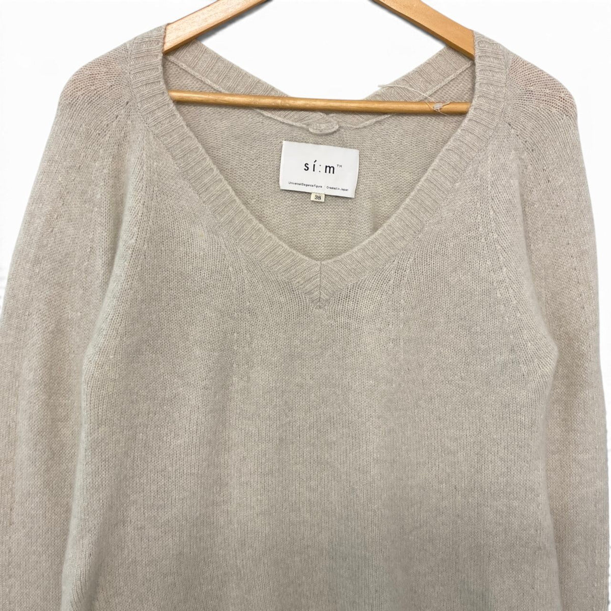 61i14 si:m スィーム カシミヤニット Vネックニットカーディガン トップス 38サイズ アイボリー カシミヤ100％ レディース 女性用u02t