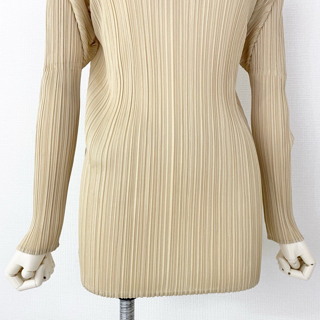 29d8 PLEATS PLEASE ISSEY MIYAKE プリーツプリーズ イッセイミヤケ 日本製 PP04-JK604 ハイネック 長袖プリーツカットソー ロングスリーブ トップス チュニック 3 ベージュ MADE IN JAPAN