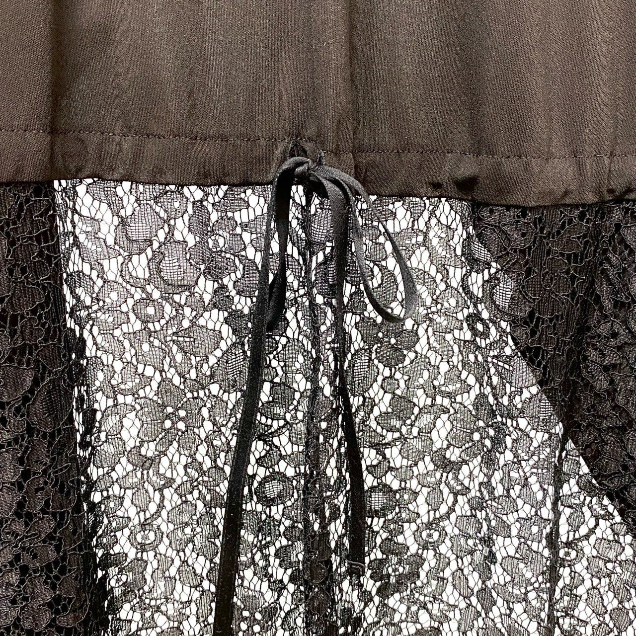 87c6 TOKUKO 1er VOL トクコプルミエヴォル ノースリーブ ジレベスト ロングジレ レース切替 ウエスト調整可 レディース 女性服 B ブラックu02t